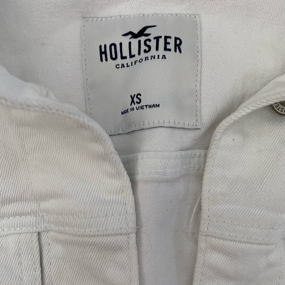 Hollister Cropped Denim Jacket - Picture 3 of 4